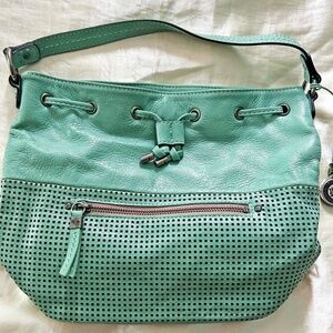 BUCKET BAG, LEATHER, SEASCAPE (GREEN), LEATHER DRAW CORDS, MAGNETIC CATCH, ZIPPE